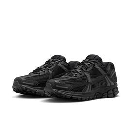 Zapatilla Nike ZOOM VOMERO 5 NEGRO