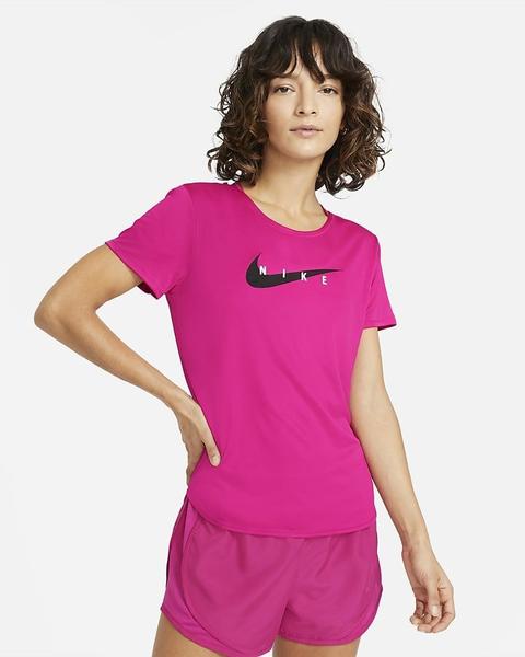 Perezoso lago Regularmente Camiseta Mujer Nike Swoosh Run Fucsia